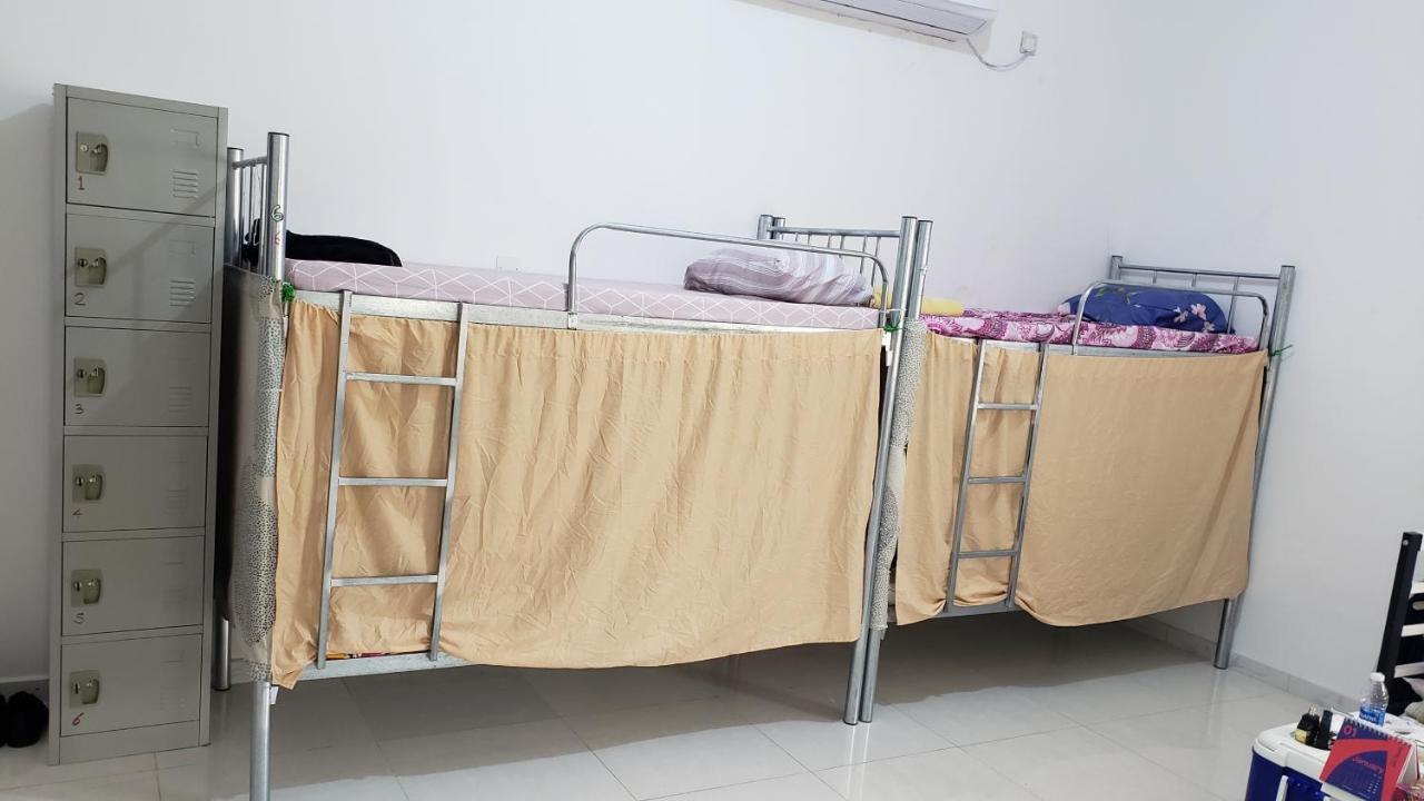 Yahia Guest House Abu Dhabi Ngoại thất bức ảnh